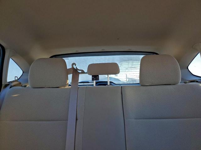 Subaru Impreza Premium Image 9