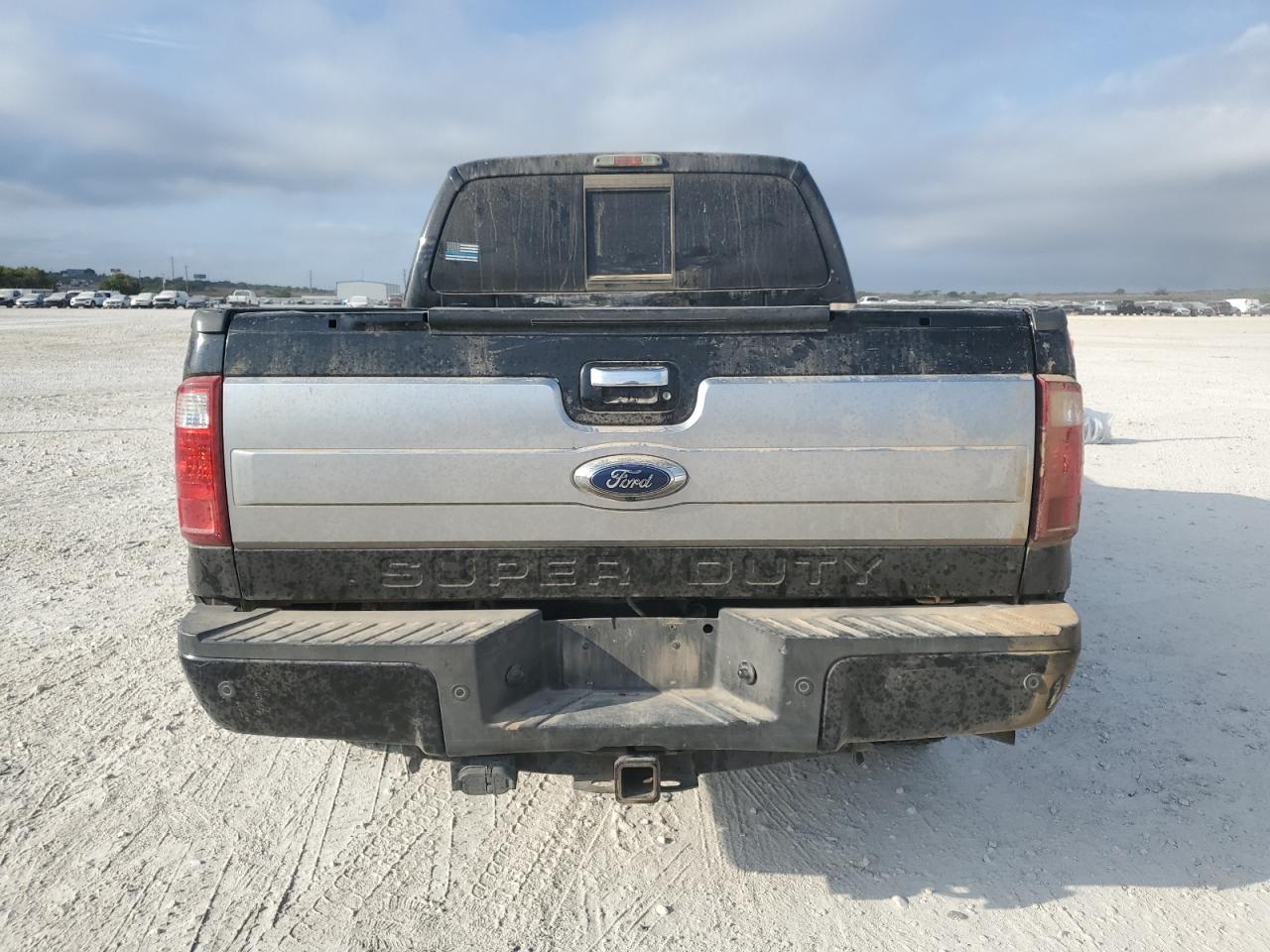 Ford F-250 Super Duty Image 5