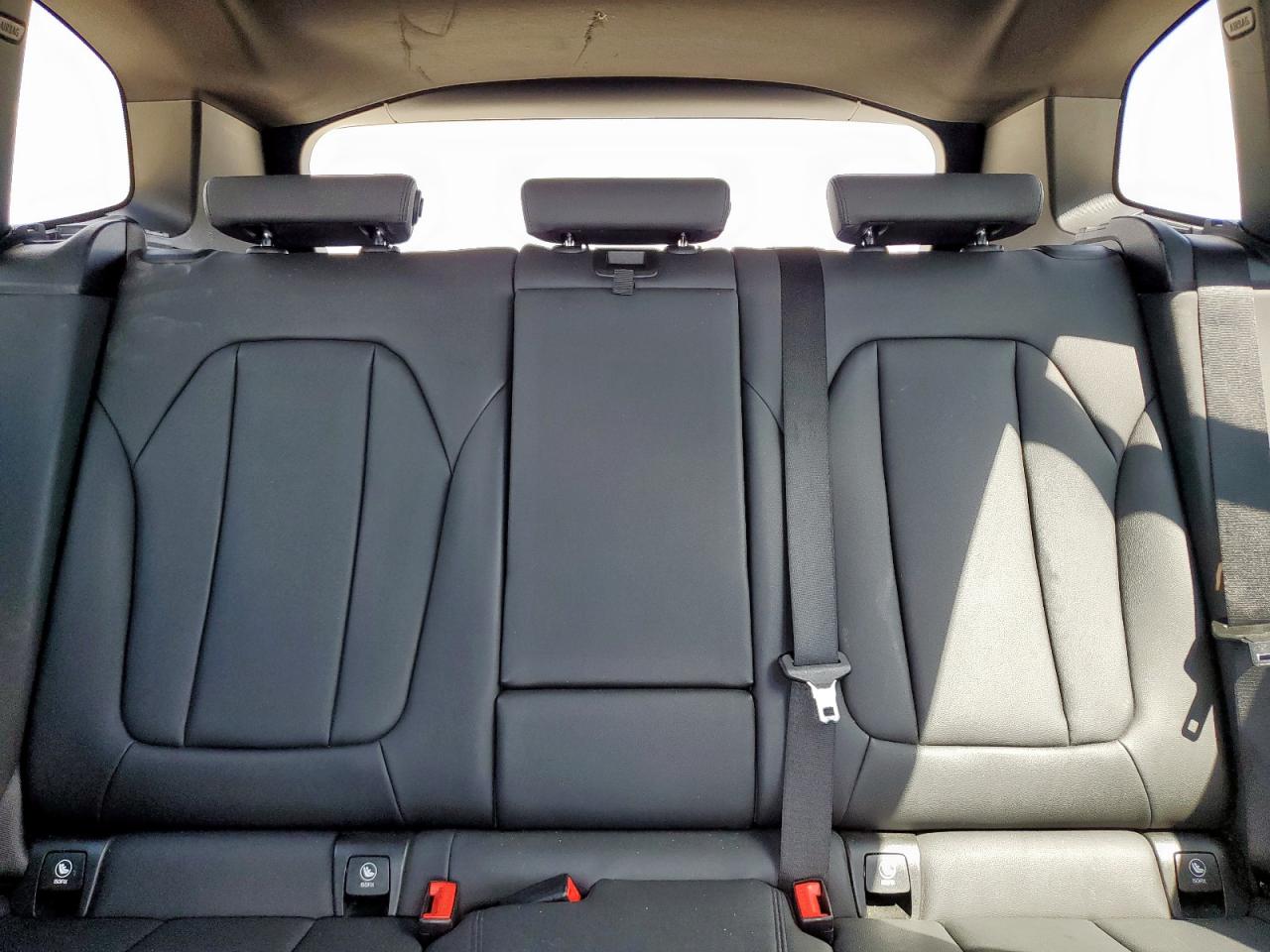 BMW X Series Sdrive30i Image 3