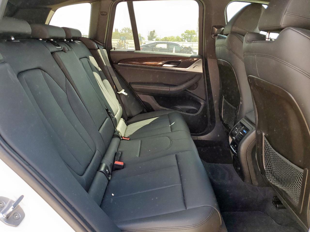 BMW X Series Sdrive30i Image 9