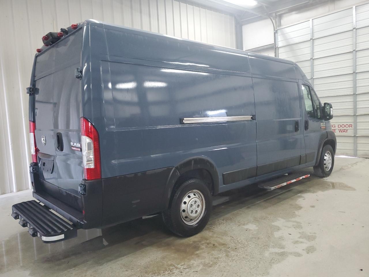 Ram Promaster 3500 High Image 3