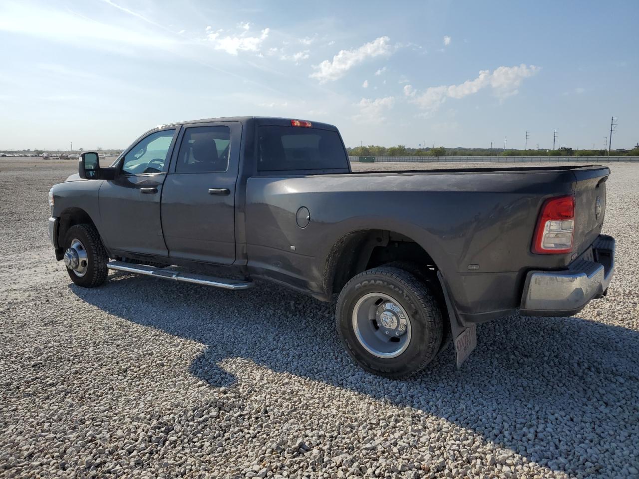 Ram 3500 Tradesman Image 8