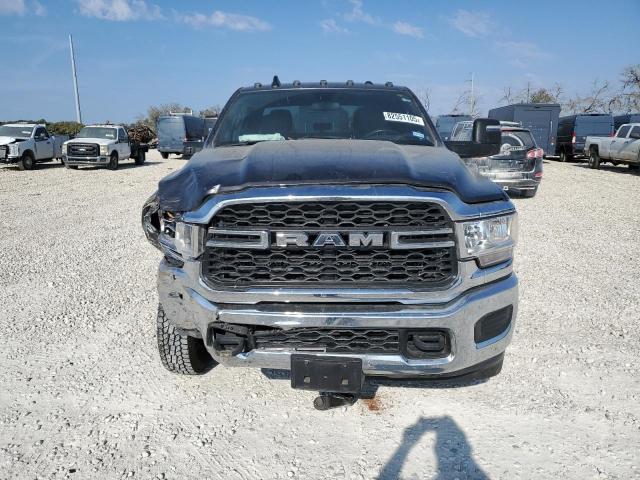 Ram 3500 Tradesman Image 2