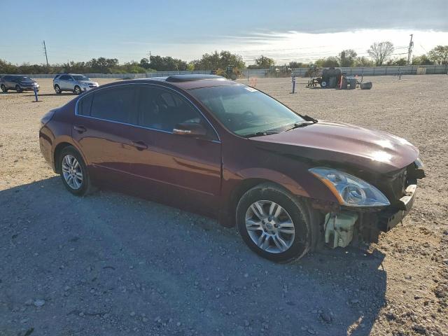 Nissan Altima Base Image 3