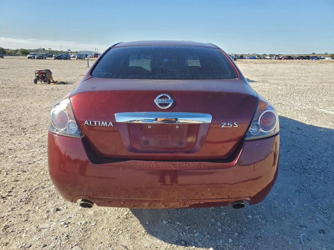 Nissan Altima Base Image 6