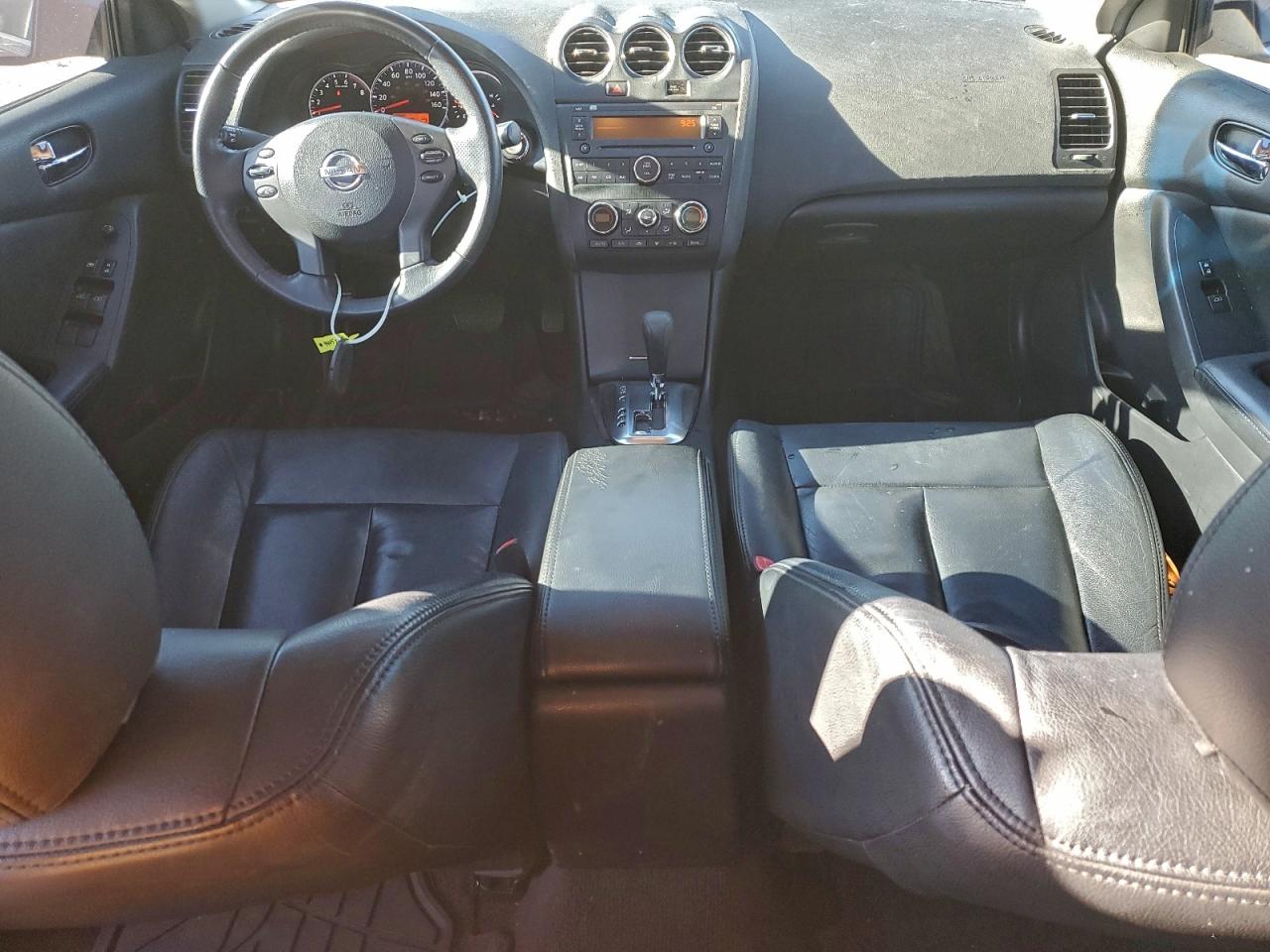 Nissan Altima Base Image 7