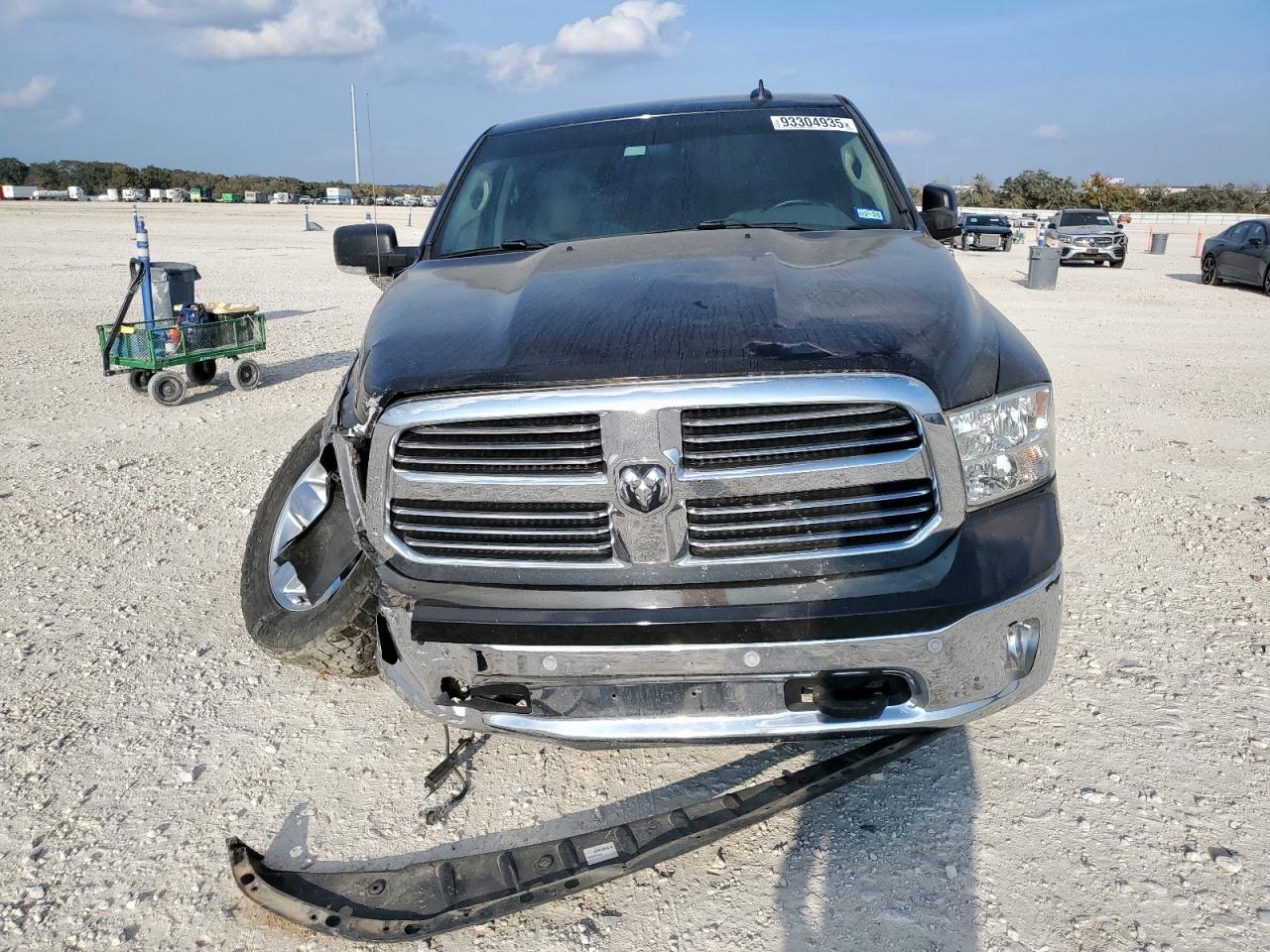 Ram 1500 Slt Image 12