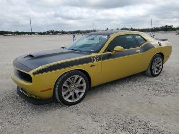  Salvage Dodge Challenger