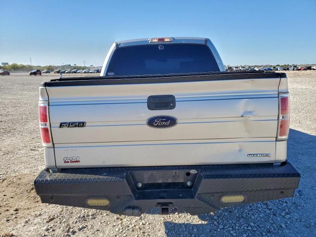 Ford F-150 Supercrew Image 12
