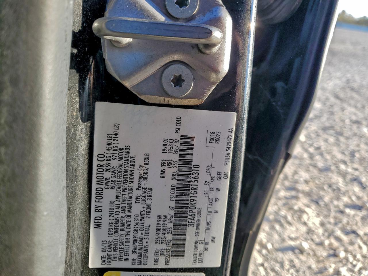 Ford Fusion Titanium Image 9