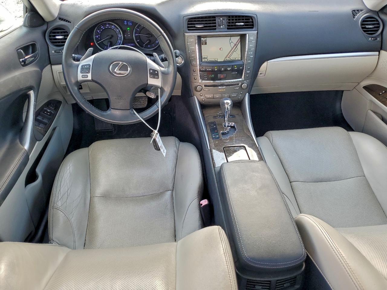 Lexus Is 250 Image 6
