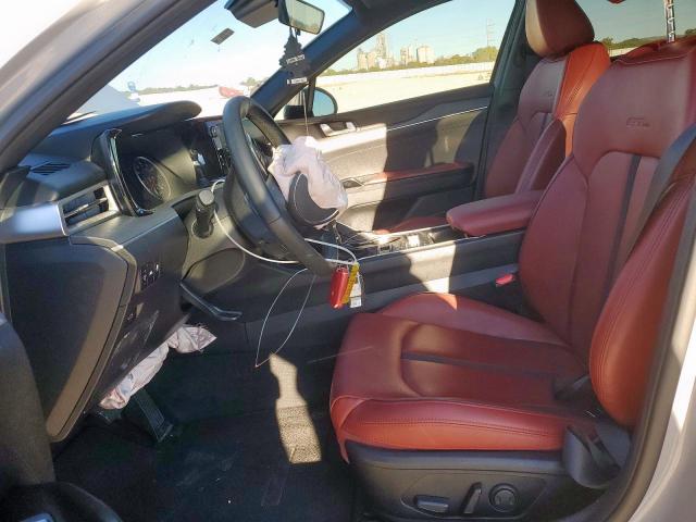 Kia K5 Gt Line Image 2