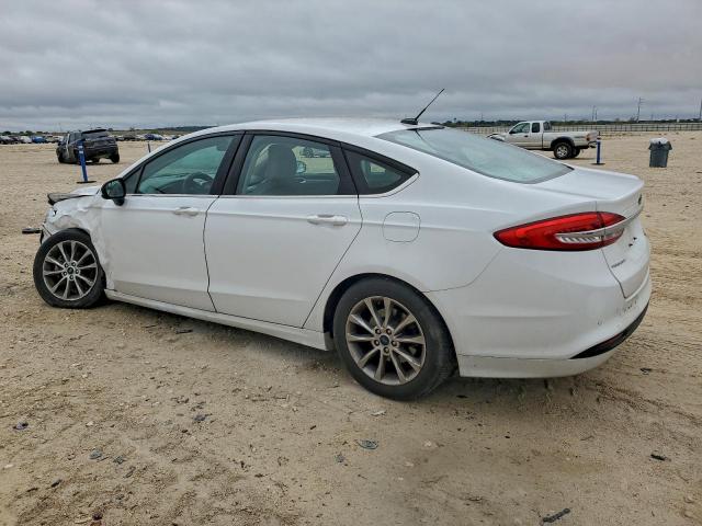 Ford Fusion Se Image 4