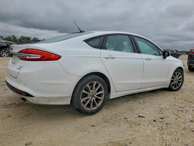 Ford Fusion Se Image 5