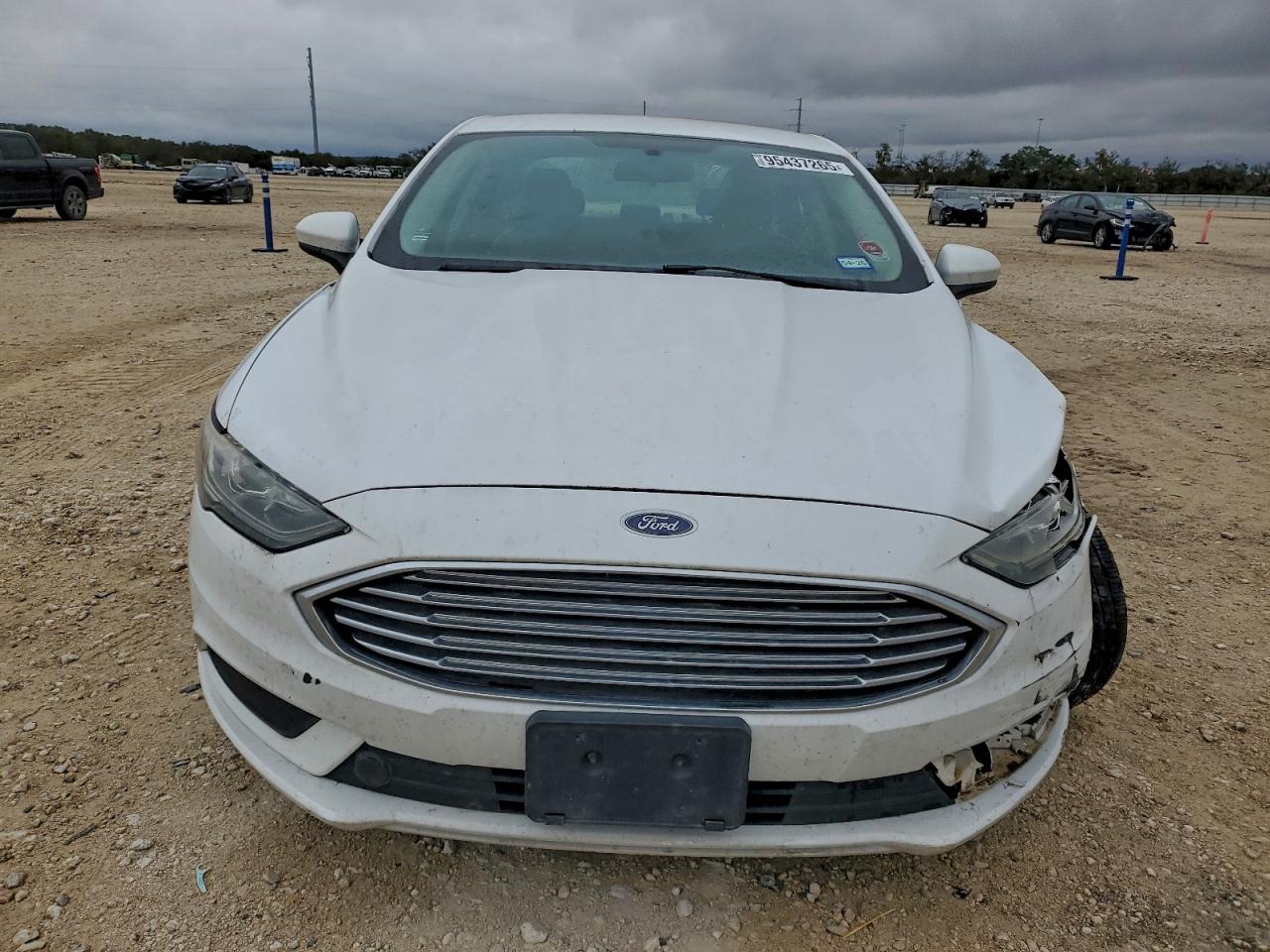 Ford Fusion Se Image 2
