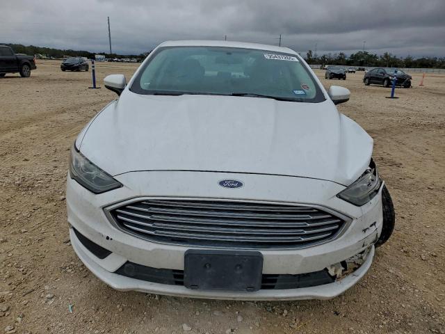 Ford Fusion Se Image 2