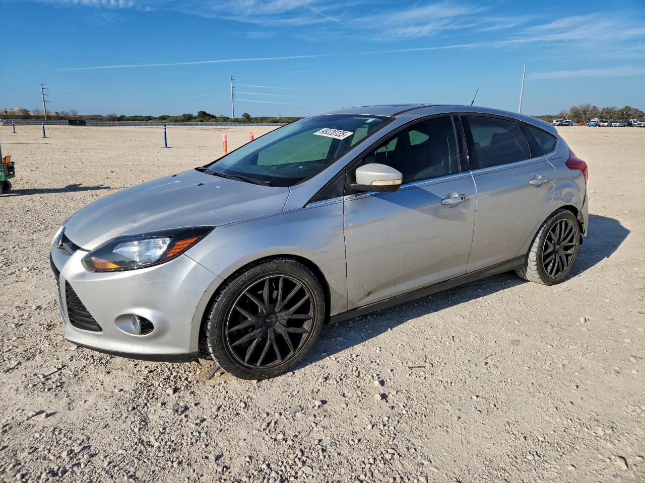 Ford Focus Titanium Image 1