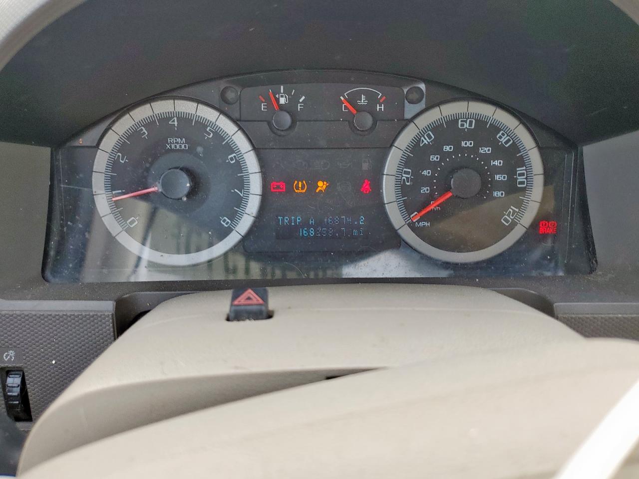 Ford Escape Xlt Image 8