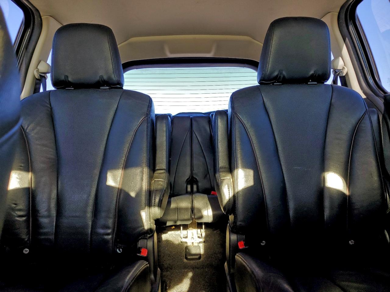 Mazda 5 Grand Touring Image 10