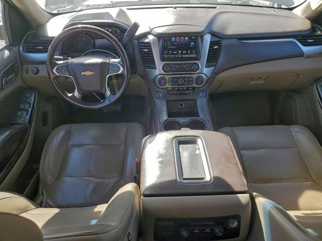 Chevrolet Suburban C1500 Lt Image 5