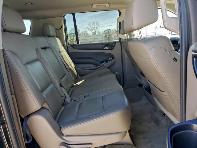 Chevrolet Suburban C1500 Lt Image 13