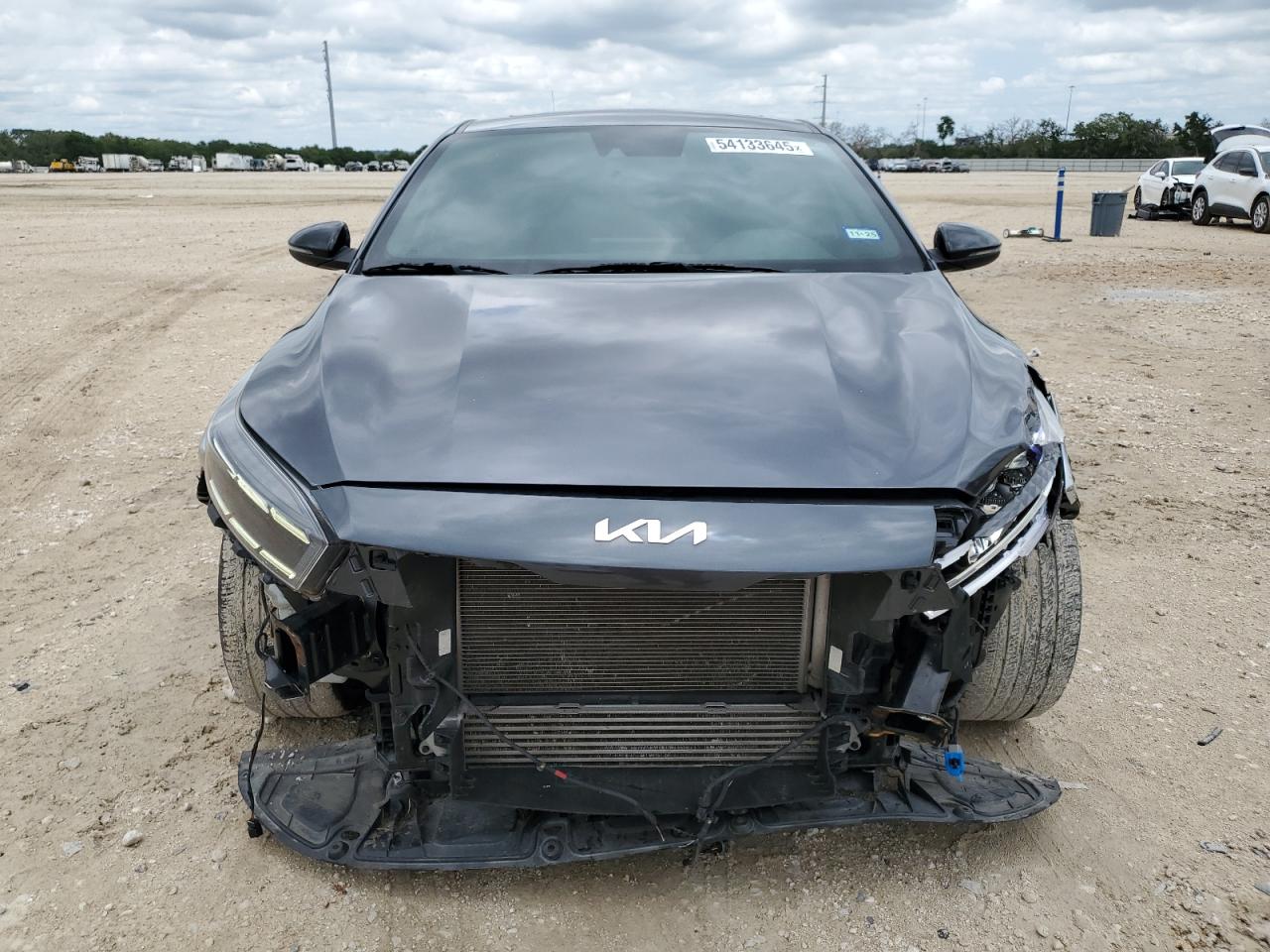 Kia Forte Gt Image 9