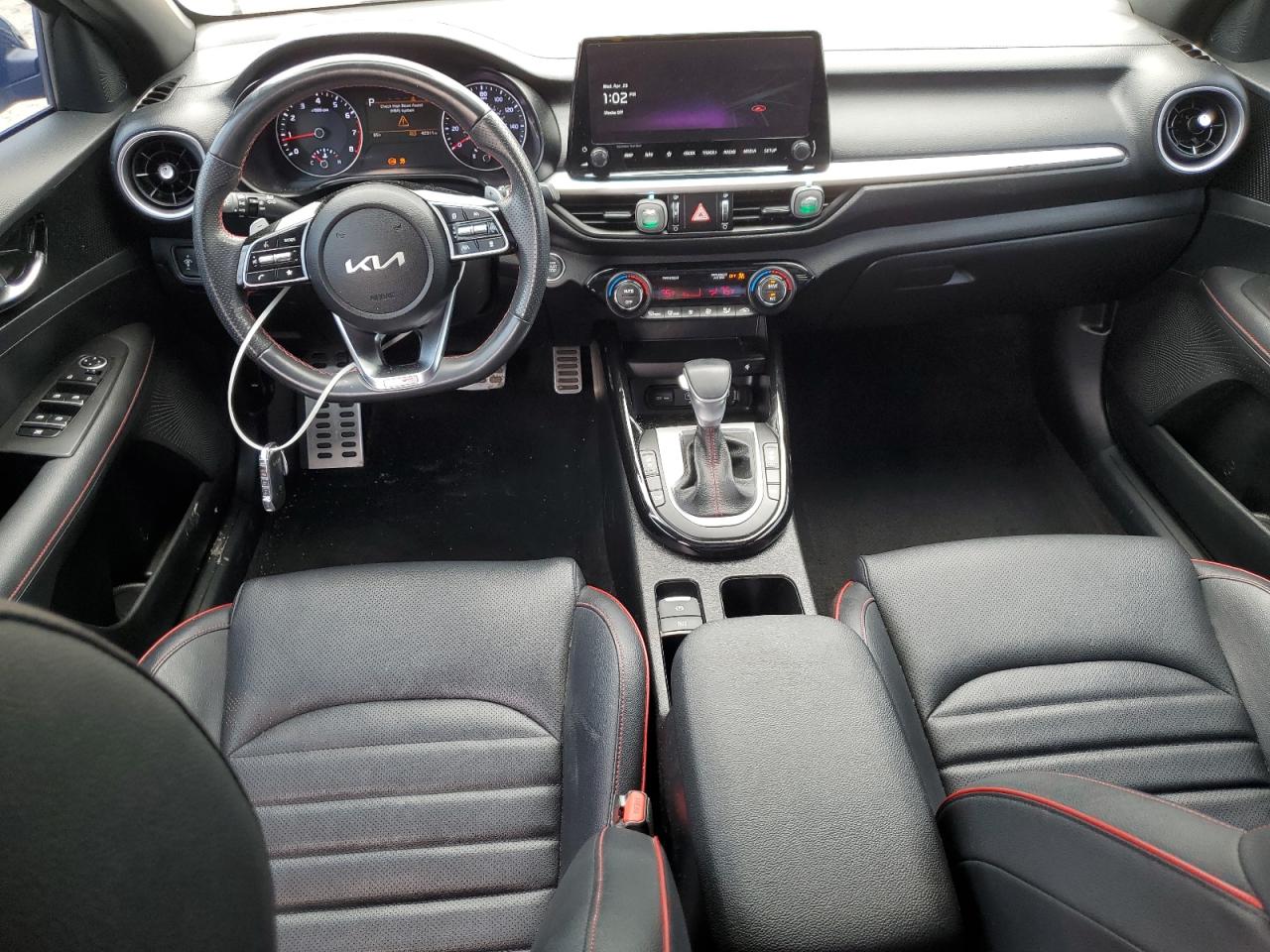 Kia Forte Gt Image 8