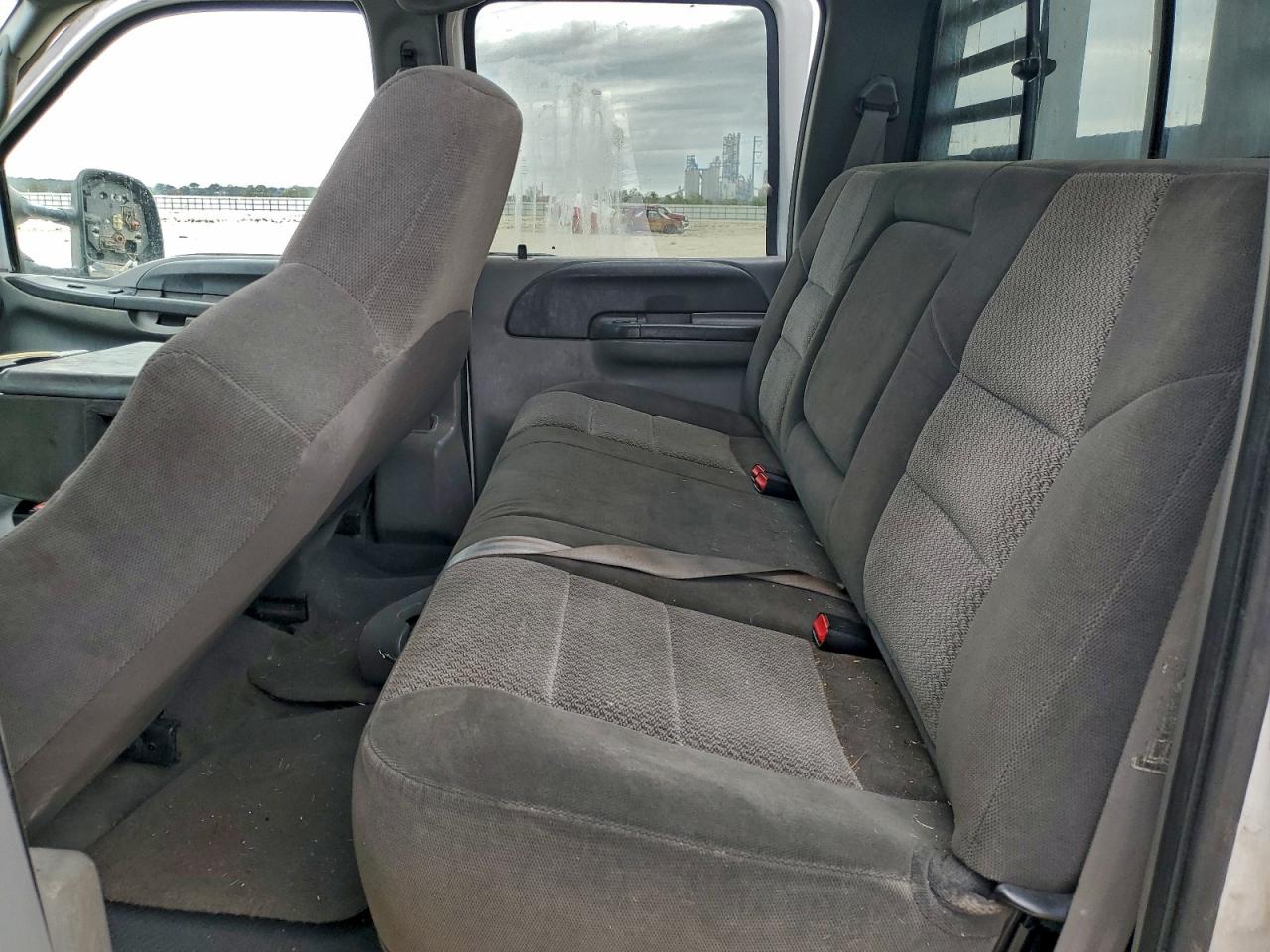 Ford F-250 Super Duty Image 9