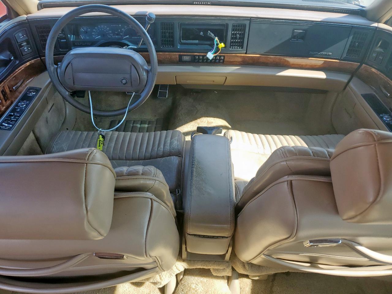 Buick Park Ave Image 2