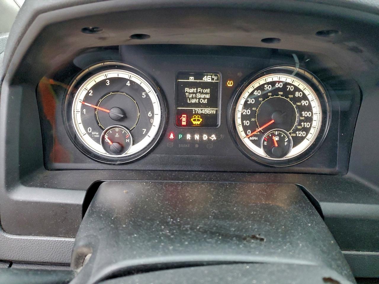 Ram 1500 Tradesman Image 8