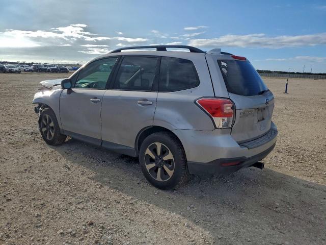 Subaru Forester 2.5i Image 12