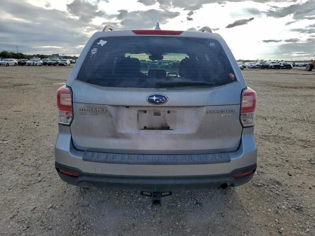 Subaru Forester 2.5i Image 13