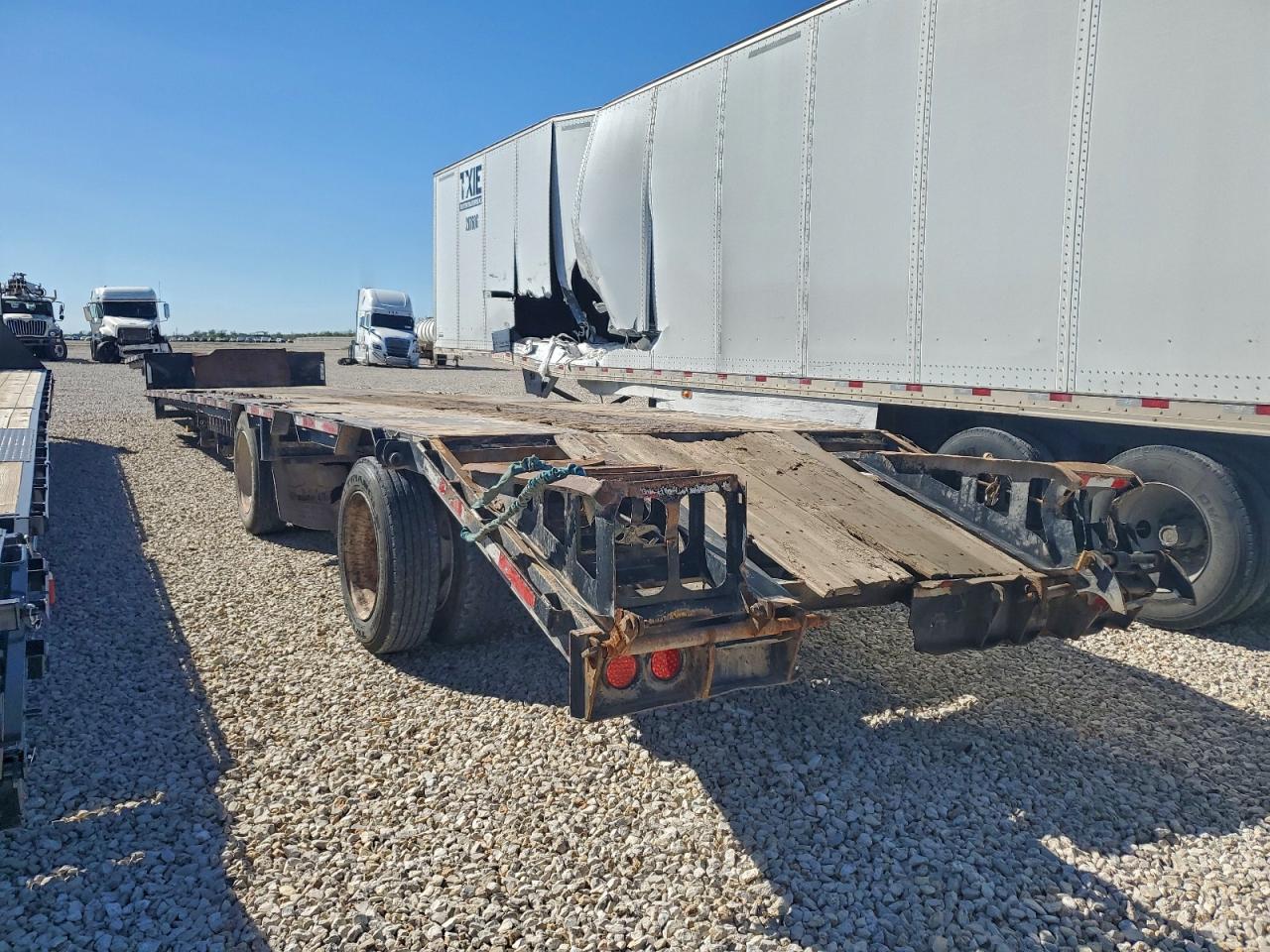 Doonan Trailer Image 2