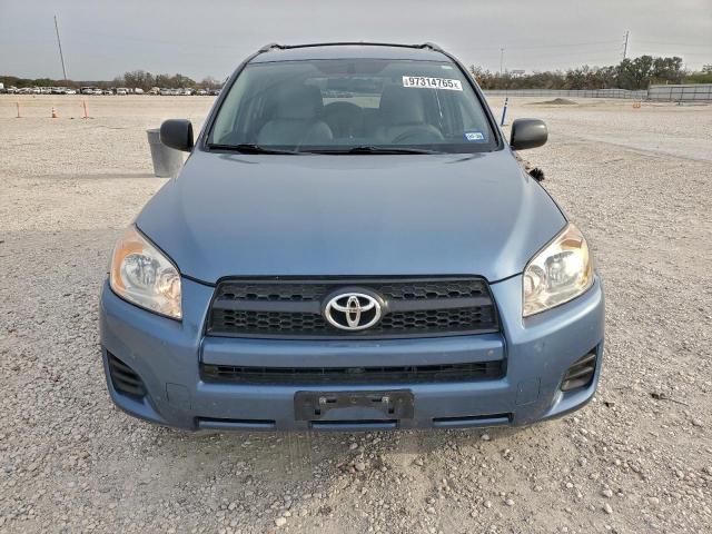 Toyota RAV4 Image 10