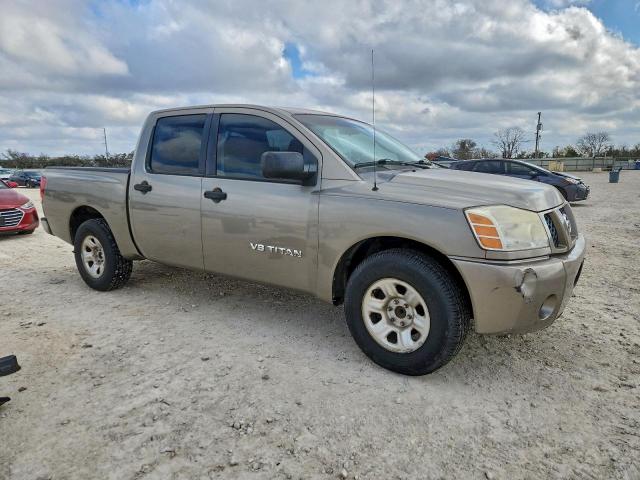 Nissan Titan Xe Image 5