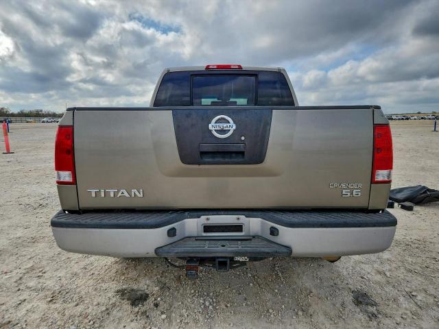 Nissan Titan Xe Image 2