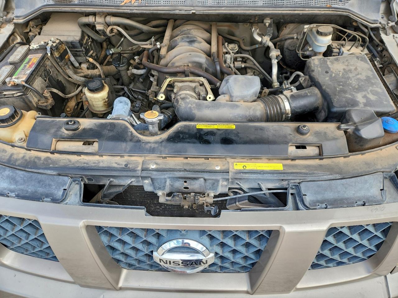 Nissan Titan Xe Image 9