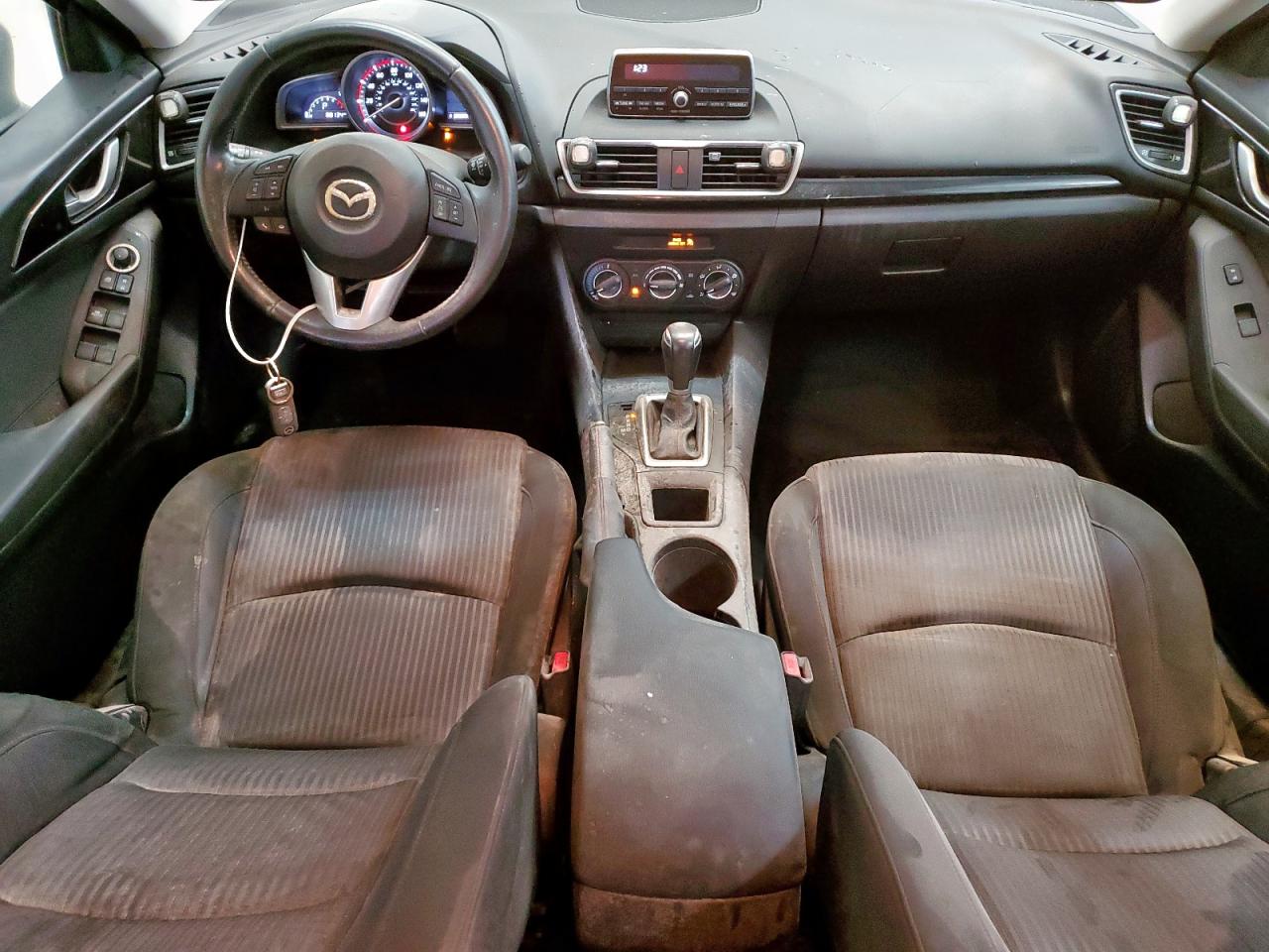 Mazda 3 Touring Image 8