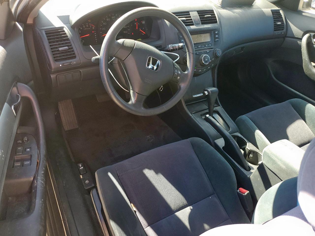 Honda Accord Lx Image 7