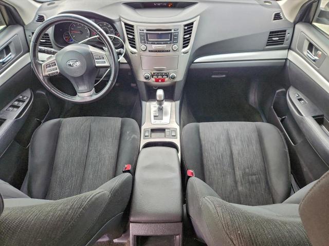 Subaru Outback 2.5i Premium Image 8