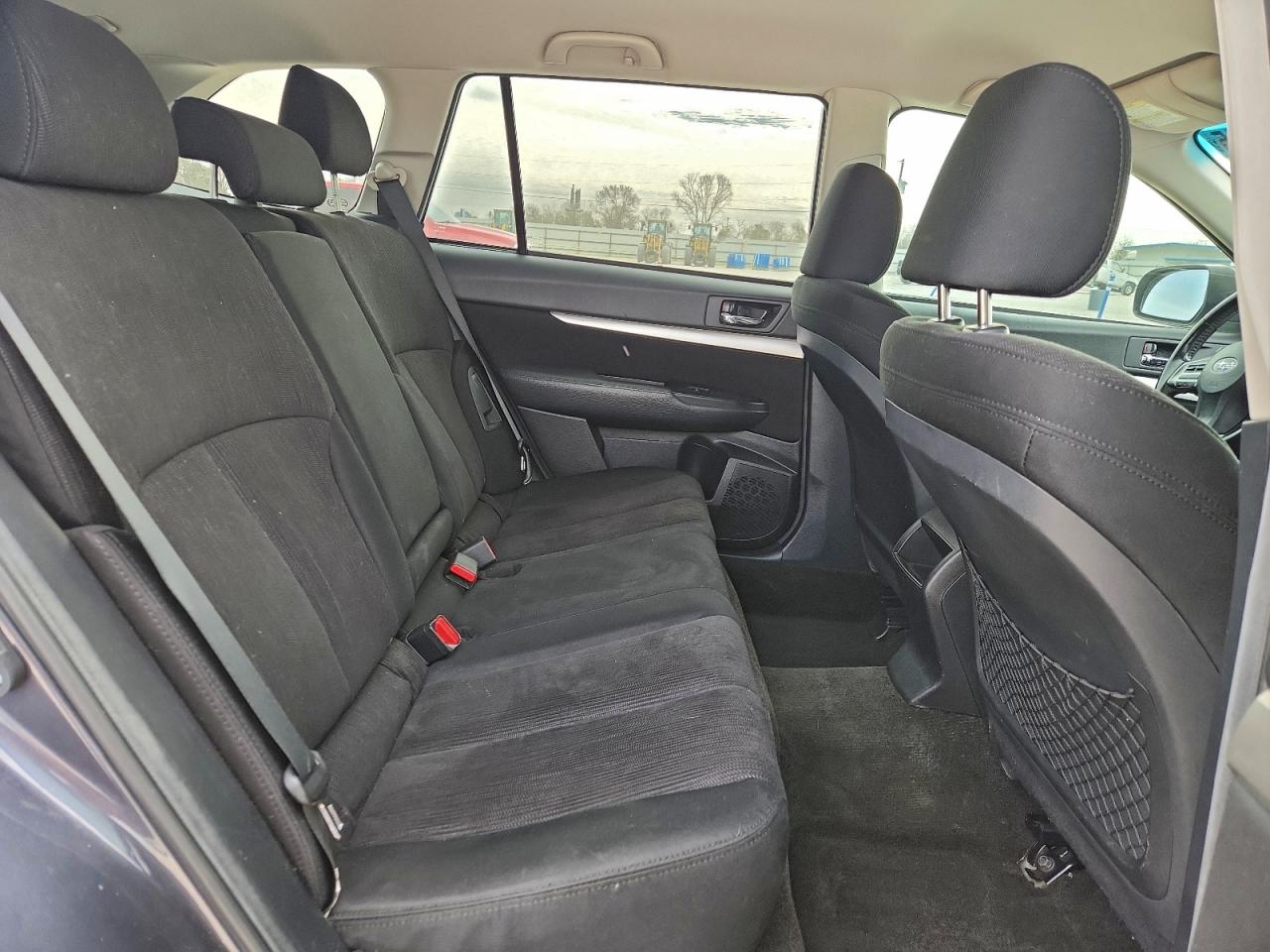 Subaru Outback 2.5i Premium Image 7