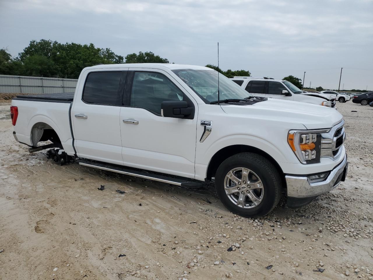 Ford F-150 Supercrew Image 9
