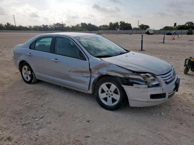 Ford Fusion S Image 8