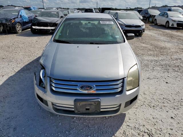 Ford Fusion S Image 5