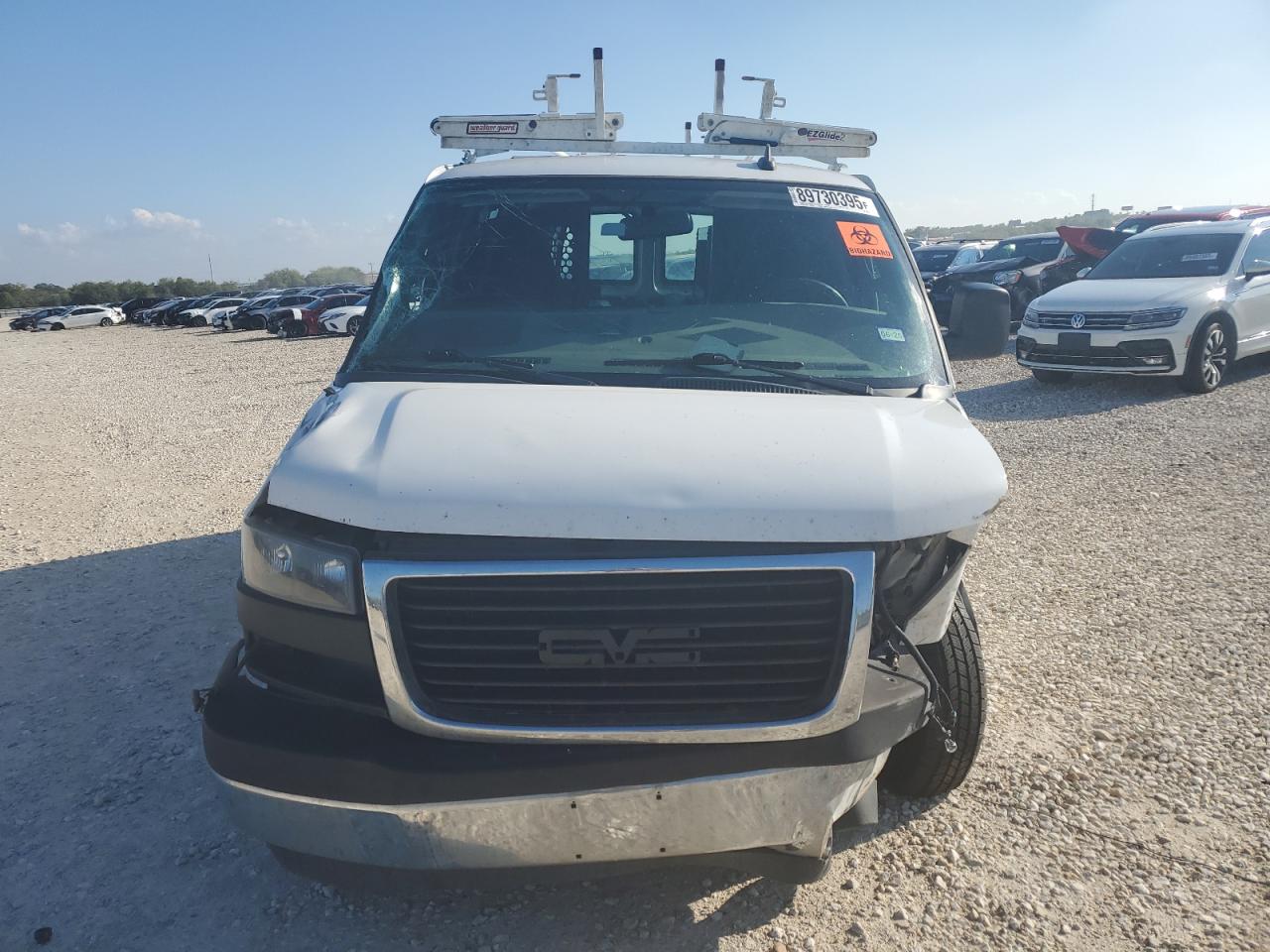 GMC Savana G2500 Image 7