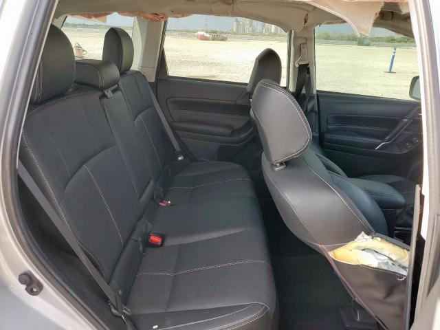 Subaru Forester 2.0xt Touring Image 8