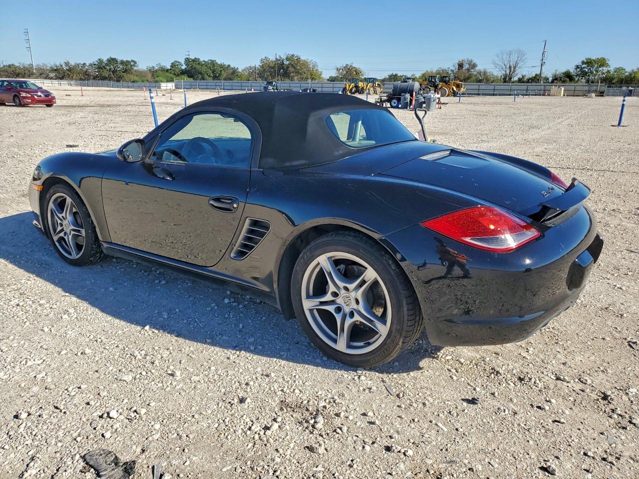 Porsche Boxster Image 4