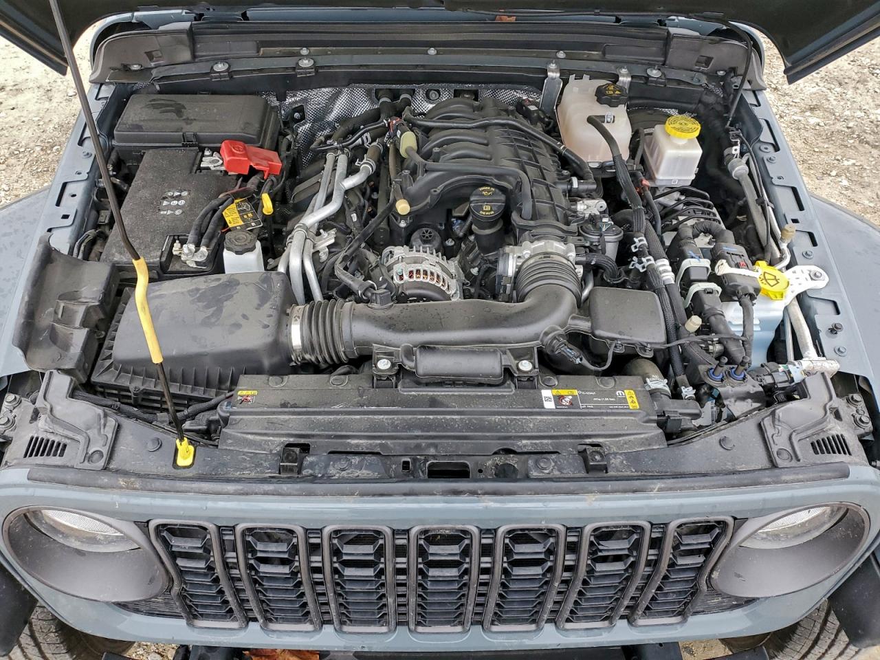 Jeep Gladiator Sport Image 11