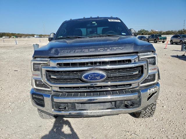 Ford F-250 Super Duty Image 5