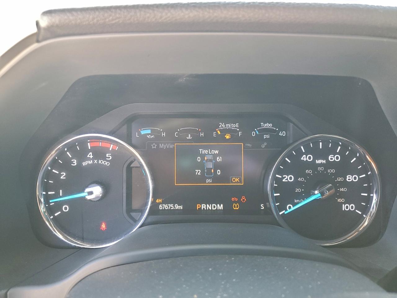 Ford F-250 Super Duty Image 4